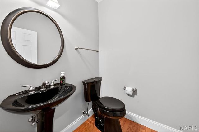 12410 Grandview Lake Drive, St Louis, MO 63127