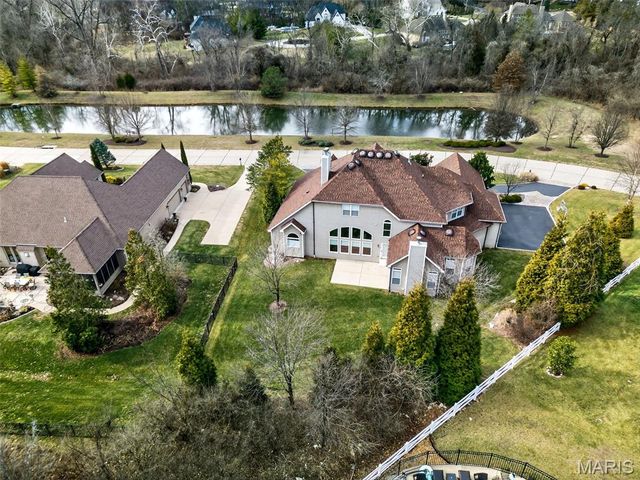 12410 Grandview Lake Drive, St Louis, MO 63127