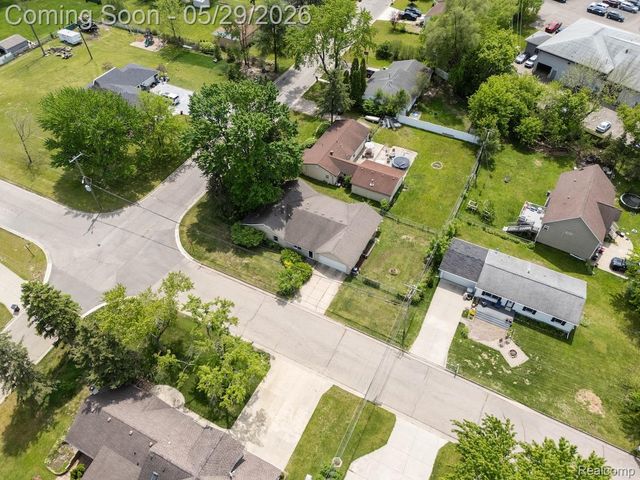 5402 Leland Street, Brighton Township, MI 48116