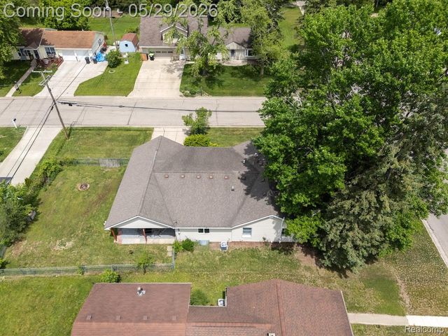 5402 Leland Street, Brighton Township, MI 48116