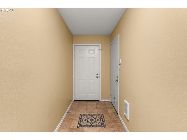 1814 Se CUTTER Ln, Vancouver, WA 98661