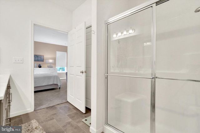 922 SHADOWBROOKE DR, Dover, PA 17315