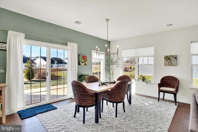 922 SHADOWBROOKE DR, Dover, PA 17315