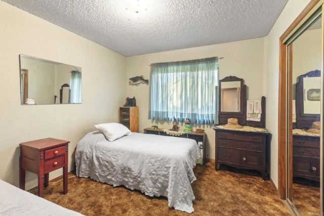 3414 Royal Road, Vista, CA 92084