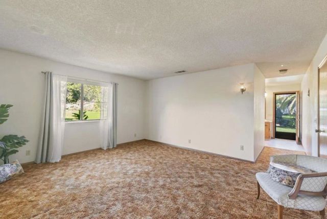 3414 Royal Road, Vista, CA 92084