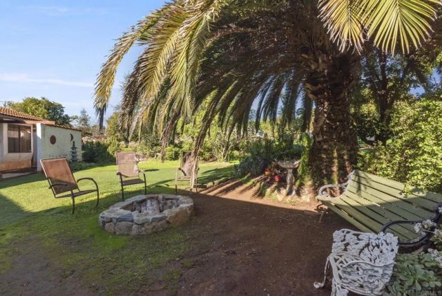 3414 Royal Road, Vista, CA 92084