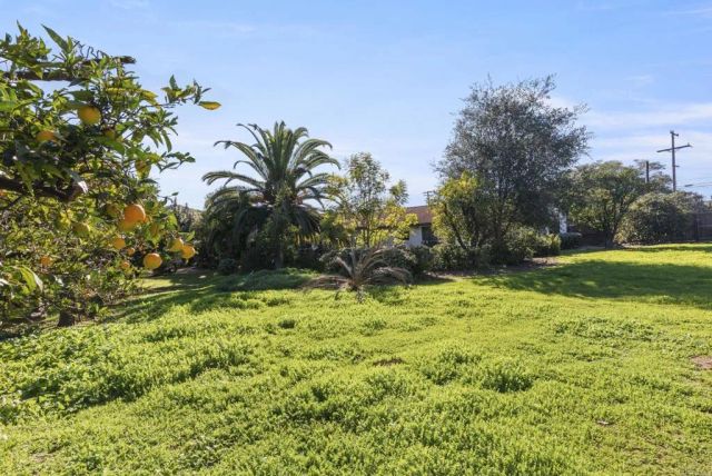 3414 Royal Road, Vista, CA 92084