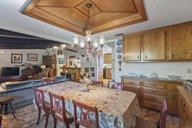 3414 Royal Road, Vista, CA 92084