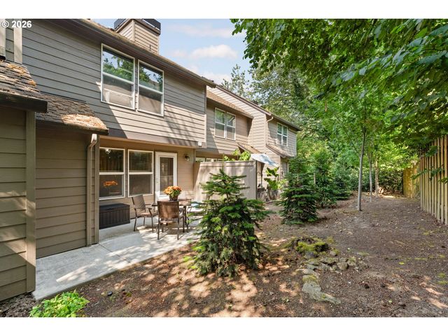 3926 CARMAN Dr, Lake Oswego, OR 97035