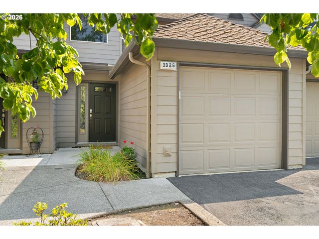 3926 CARMAN Dr, Lake Oswego, OR 97035