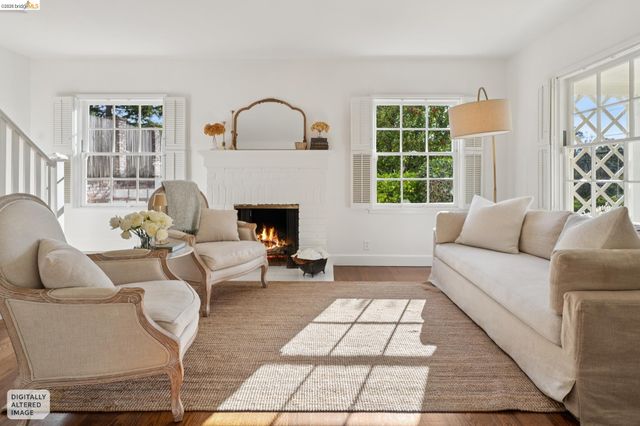 6200 Aspinwall Rd, Oakland, CA 94611