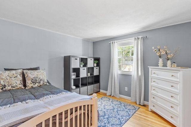 9 Brookbridge Rd, Peabody, MA 01960