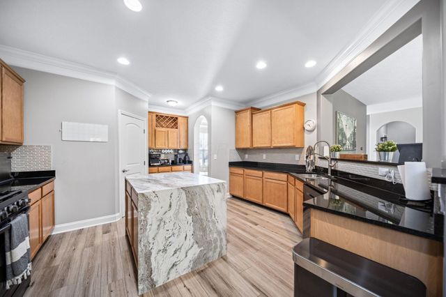 935 Kentucky Circle, Marysville, OH 43040