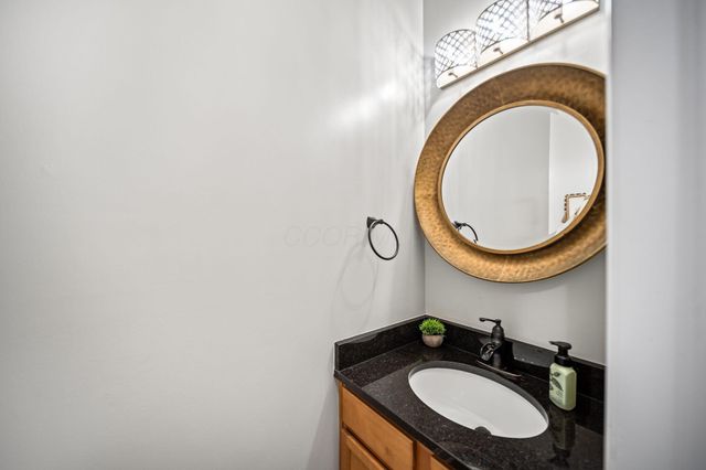 935 Kentucky Circle, Marysville, OH 43040