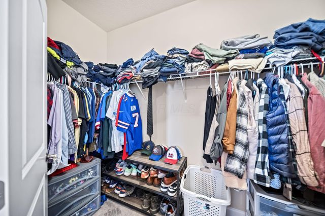 935 Kentucky Circle, Marysville, OH 43040