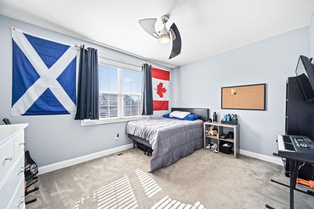 935 Kentucky Circle, Marysville, OH 43040