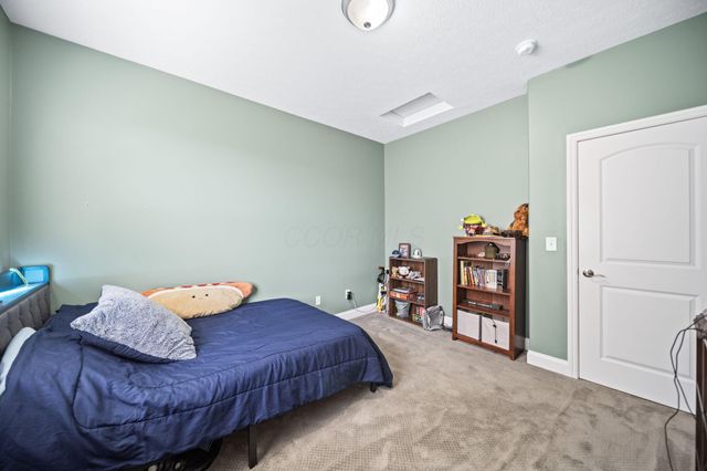 935 Kentucky Circle, Marysville, OH 43040