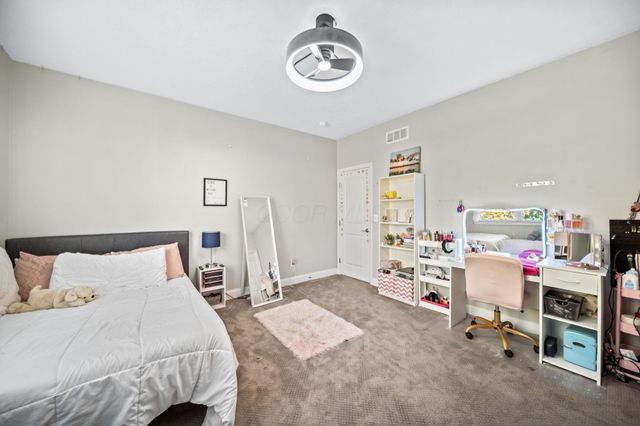 935 Kentucky Circle, Marysville, OH 43040