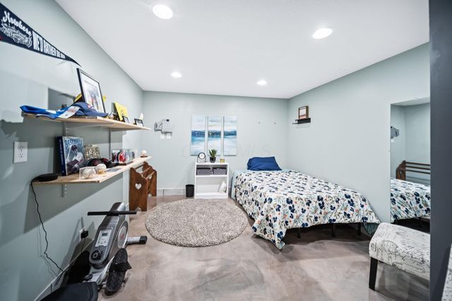 935 Kentucky Circle, Marysville, OH 43040