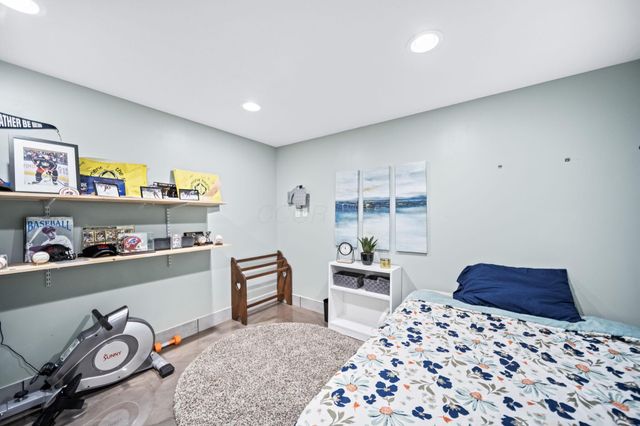 935 Kentucky Circle, Marysville, OH 43040