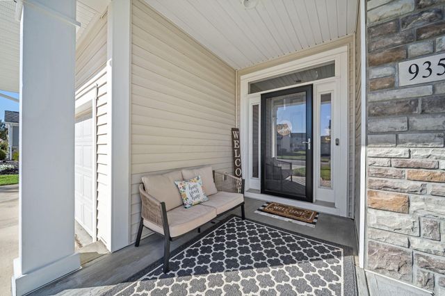 935 Kentucky Circle, Marysville, OH 43040