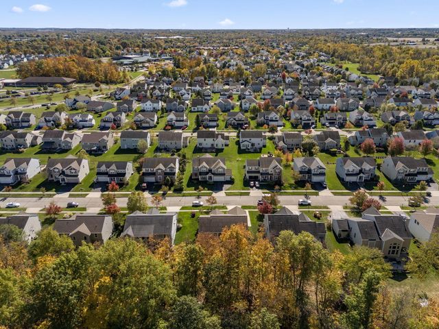 935 Kentucky Circle, Marysville, OH 43040