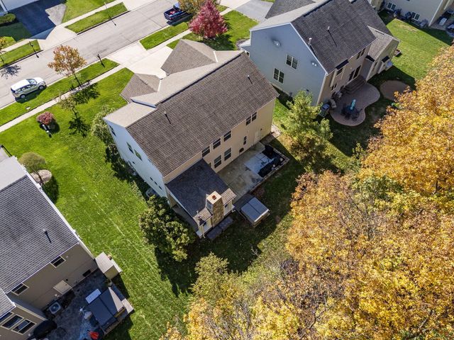 935 Kentucky Circle, Marysville, OH 43040