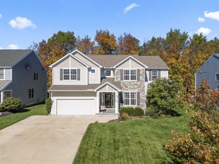 935 Kentucky Circle, Marysville, OH 43040
