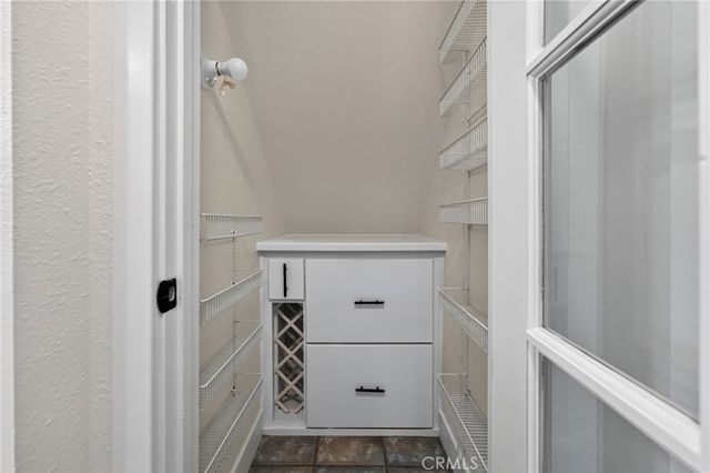 27067 Overlook Lane, Lake Arrowhead, CA 92352