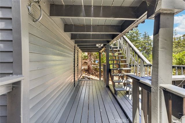 27067 Overlook Lane, Lake Arrowhead, CA 92352
