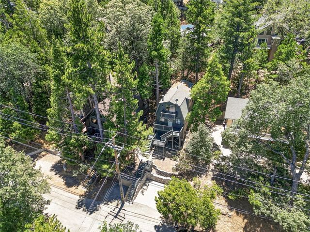 27067 Overlook Lane, Lake Arrowhead, CA 92352