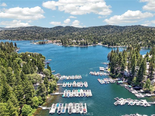 27067 Overlook Lane, Lake Arrowhead, CA 92352