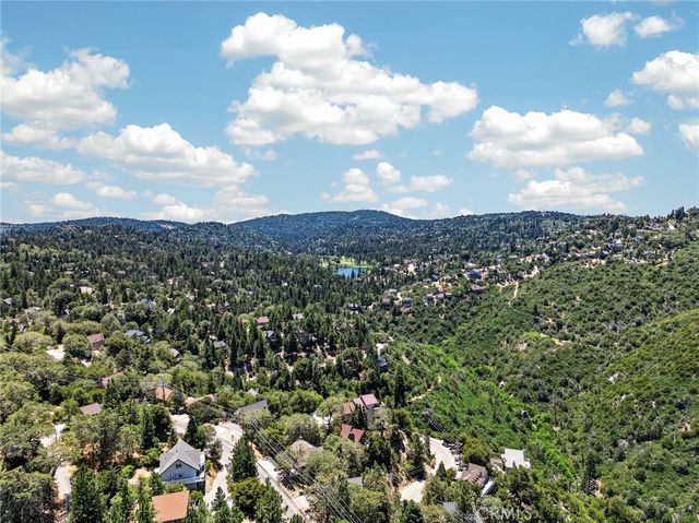27067 Overlook Lane, Lake Arrowhead, CA 92352