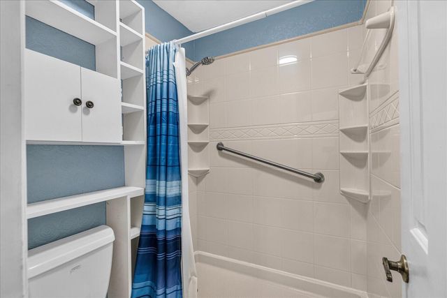 6613 White Sands Lane, Hixson, TN 37343