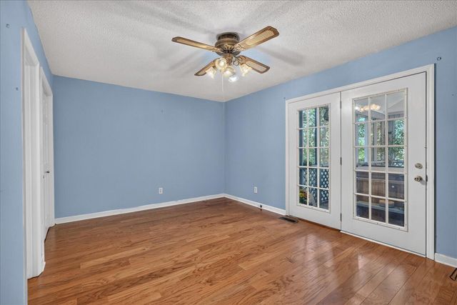 6613 White Sands Lane, Hixson, TN 37343