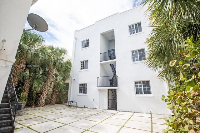 1345 Pennsylvania Avenue, Miami Beach, FL 33139
