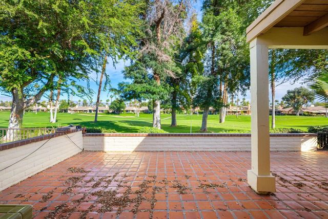 280 Tolosa Circle, Palm Desert, CA 92260