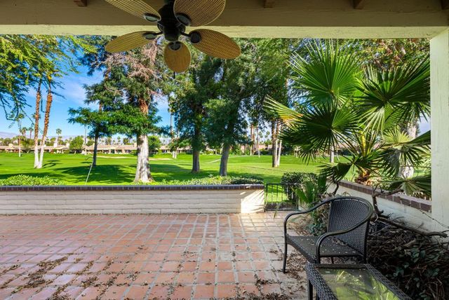 280 Tolosa Circle, Palm Desert, CA 92260