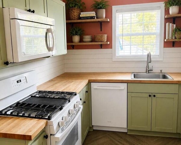 3 Strawberry Lane, Charleston, SC 29403