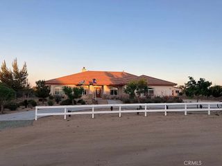 6581 Bartlett, Phelan, CA 92371