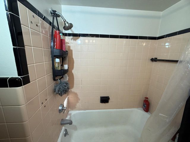 3724 N 57th STREET, Milwaukee, WI 53216