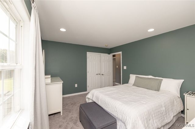 1230 Walthall Creek Dr, Chesterfield, VA 23834