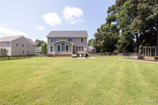 1230 Walthall Creek Dr, Chesterfield, VA 23834