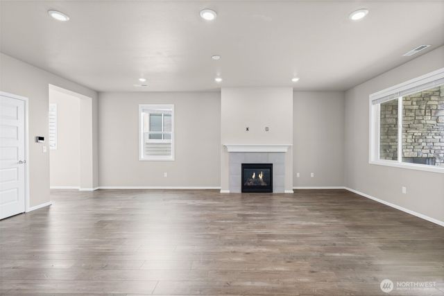 15025 Olympic Loop E, Bonney Lake, WA 98391