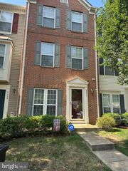2077 STARGRASS CT, Woodbridge, VA 22192