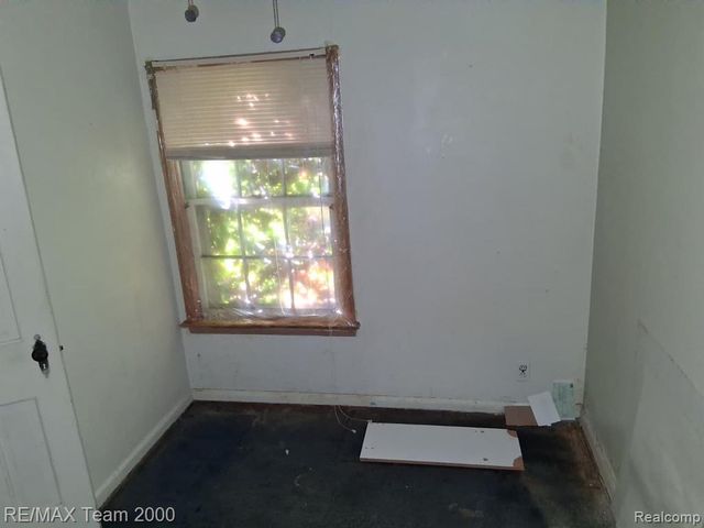 19211 Pierson Street, Detroit, MI 48219