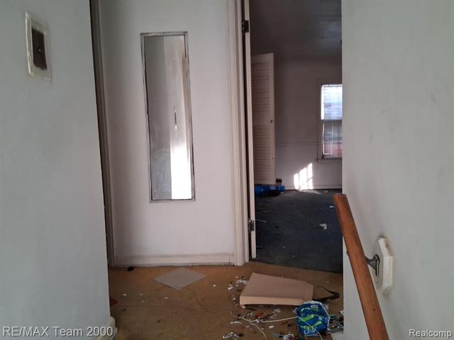 19211 Pierson Street, Detroit, MI 48219