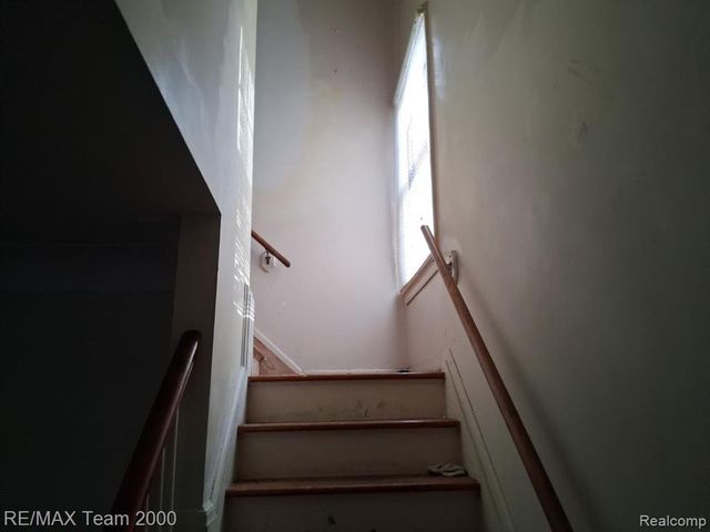 19211 Pierson Street, Detroit, MI 48219