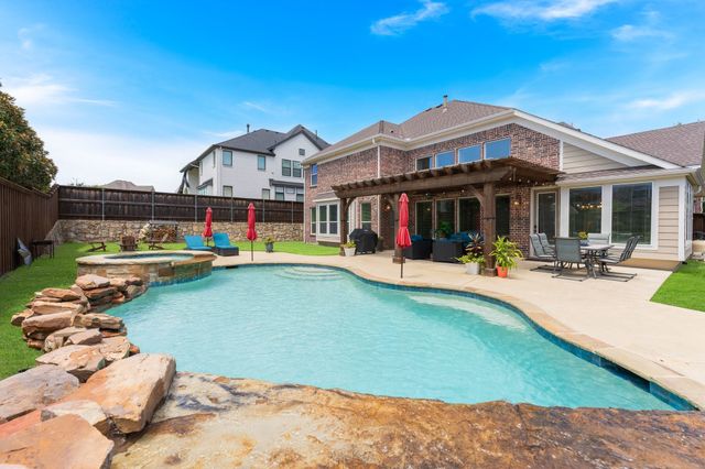8621 Vatican Drive, Mckinney, TX 75071