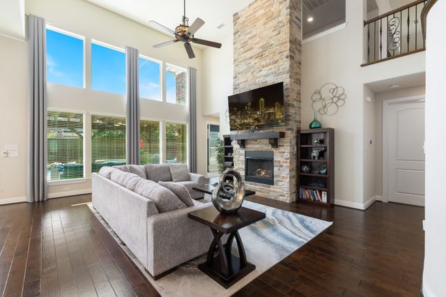 8621 Vatican Drive, Mckinney, TX 75071